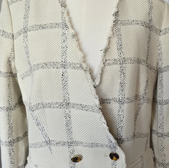 Ann Taylor | 10 | Raw Hem Windowpane Tweed Blazer - Picture 2 of 14